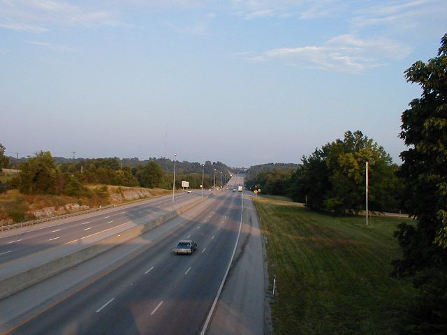 Looking South on I-75 towards the Clays Ferry Bridge from Exit 99