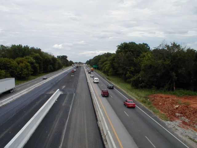 Looking north on I-65 from the Hays-Smith Grover Road overpass. (August 15, 2002)