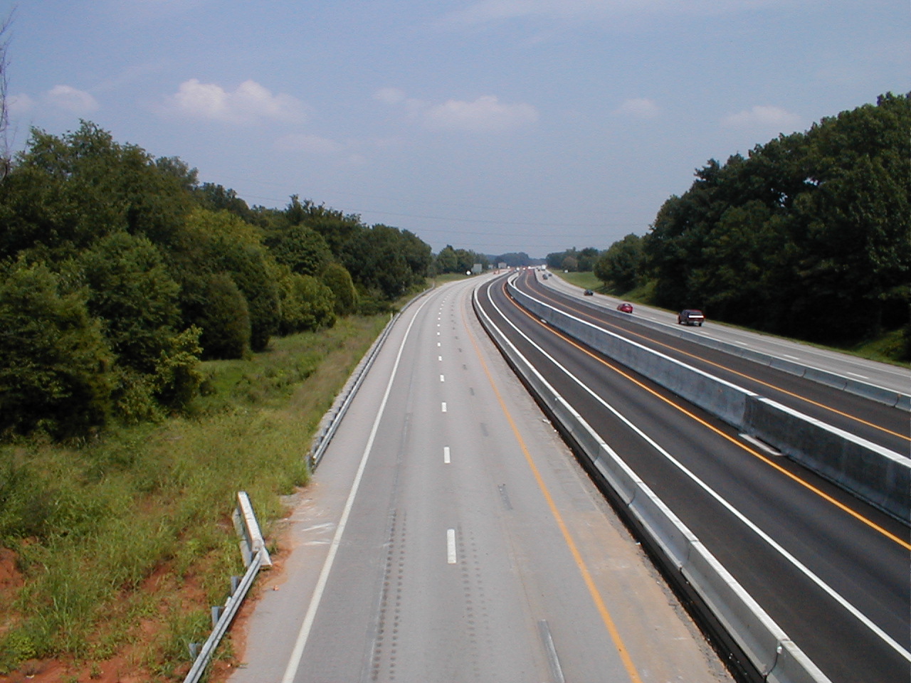 An overhead view of I-65 showing the old abandoned south bound lanes and the beginning of the split in the south bound lanes.