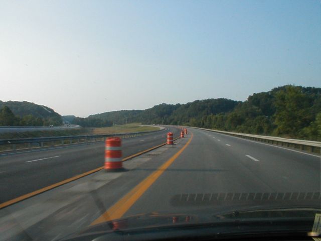 Work to widen I-75 in northern Rockcastle County. (July 5, 2003)