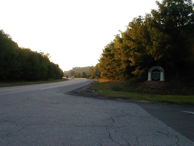 The Trace continues north from the park as KY 453.