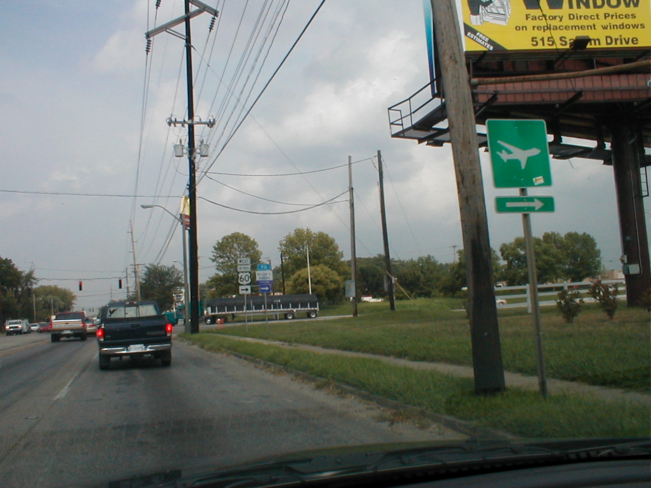Signage at the eastern terminus of the US 60 bypass in Owensboro.