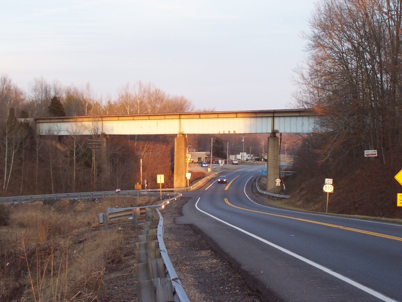 Paducah and Louisville Railroad overpass over US 62/US 641.